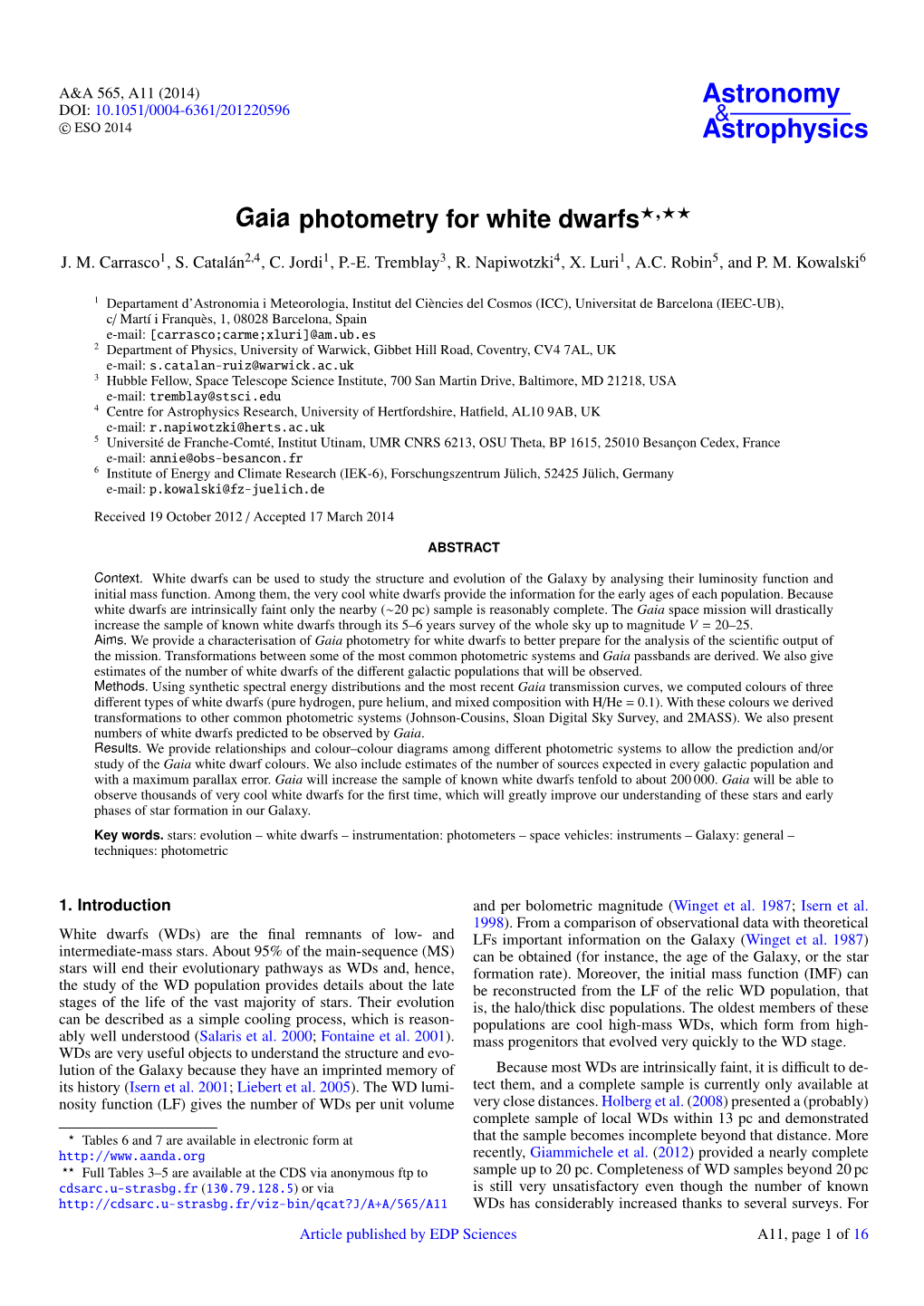 Gaia Photometry for White Dwarfs⋆⋆⋆