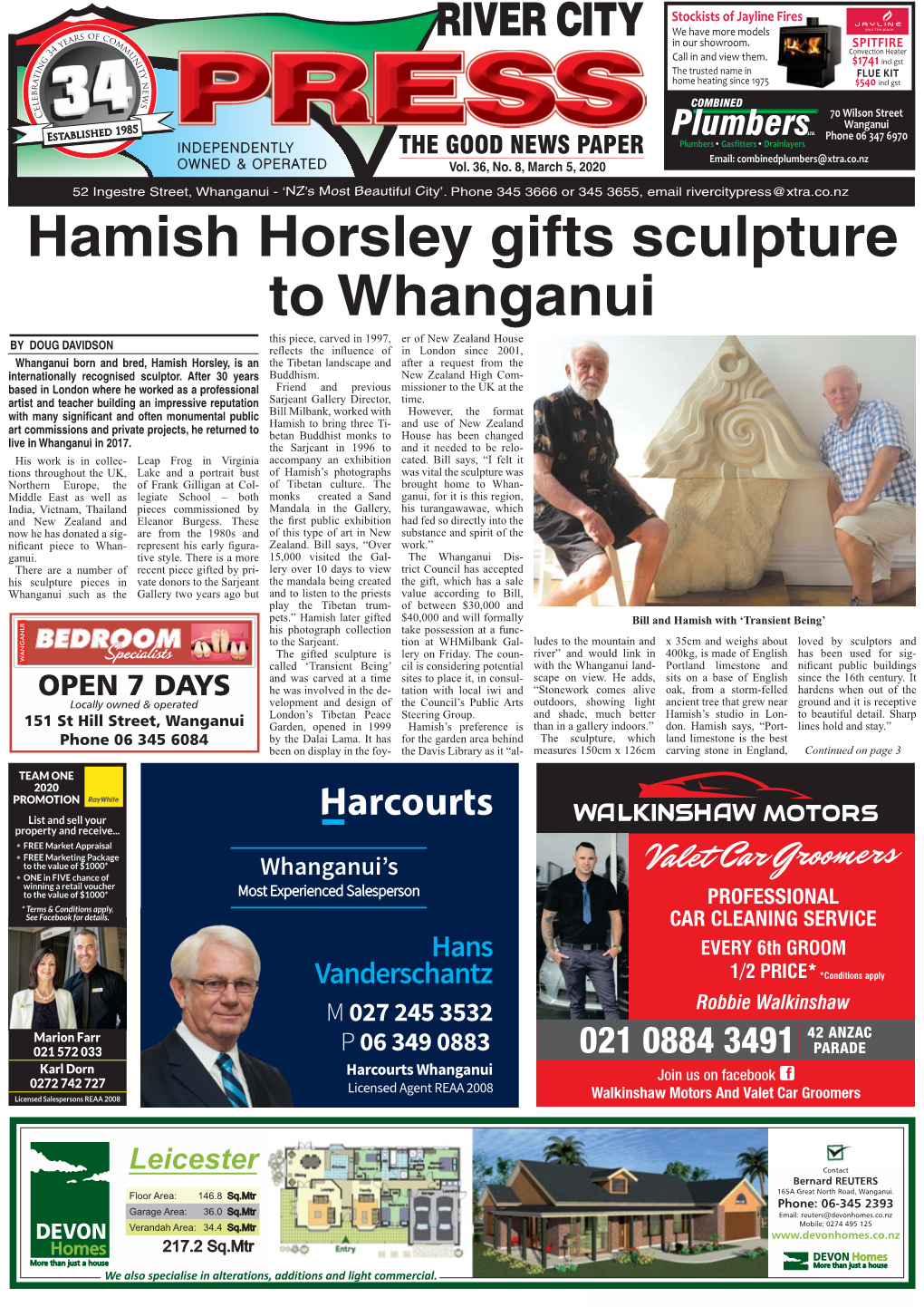 Hamish Horsley Gifts Sculpture to Whanganui