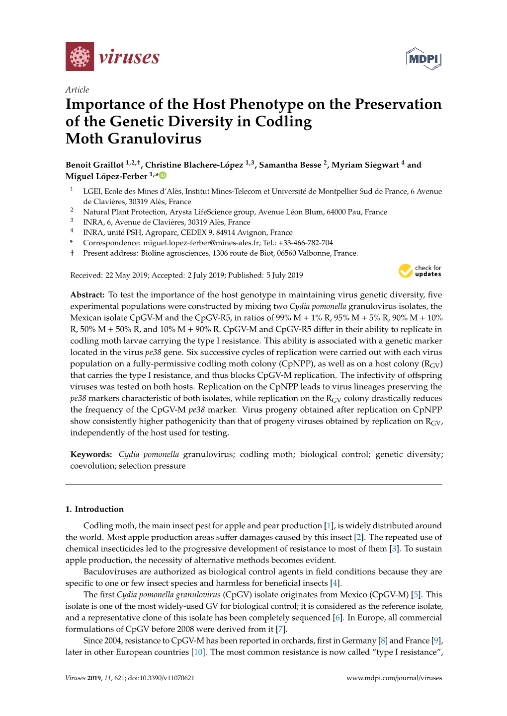 Importance of the Host Phenotype on the Preservation of the Genetic Diversity in Codling Moth Granulovirus