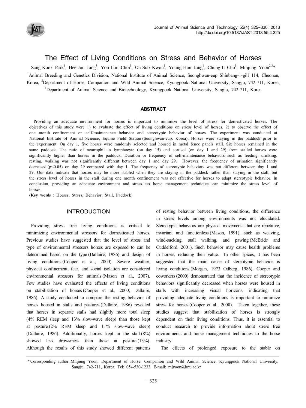 The Effect of Living Conditions on Stress and Behavior of Horses