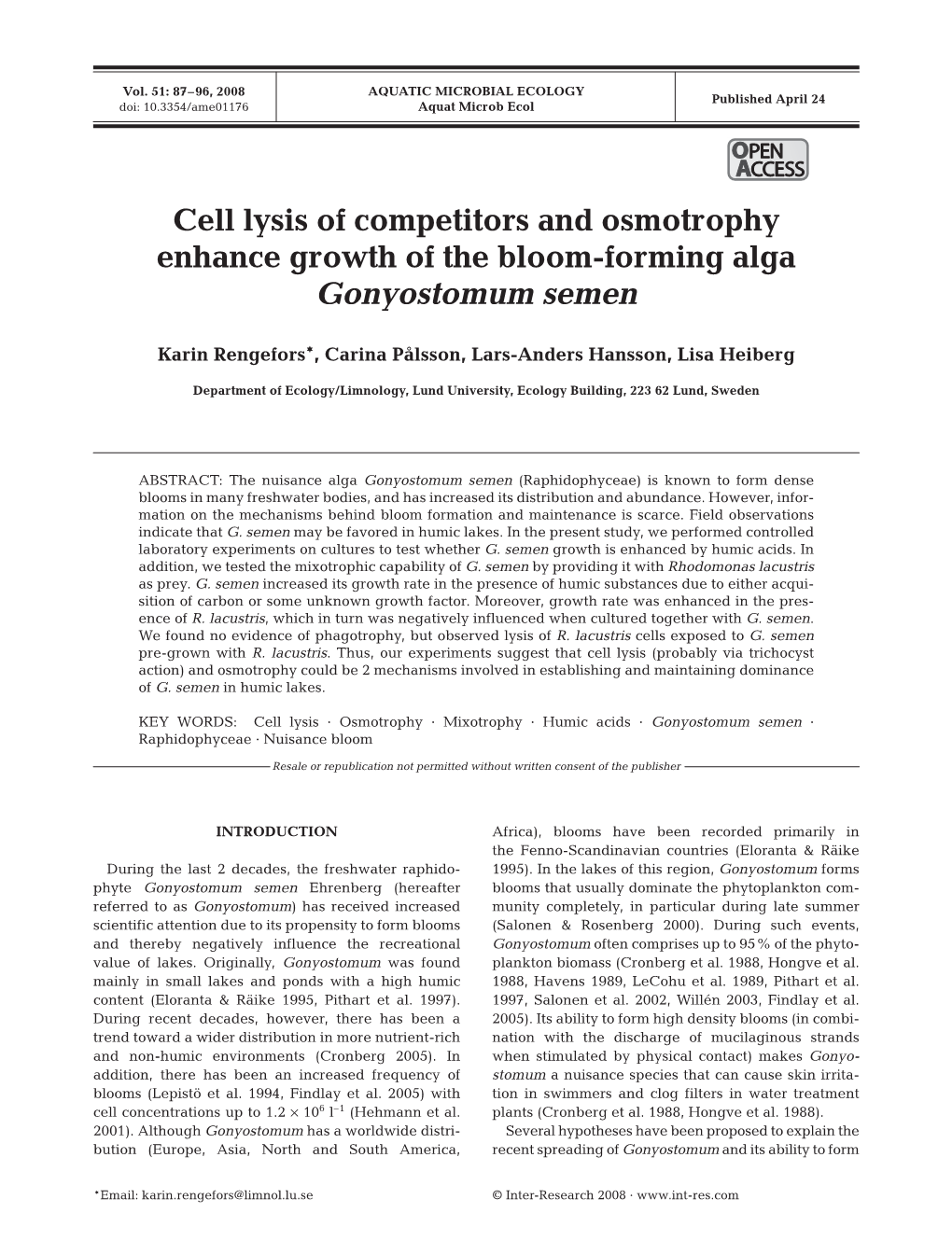 Cell Lysis of Competitors and Osmotrophy Enhance Growth of the Bloom-Forming Alga Gonyostomum Semen