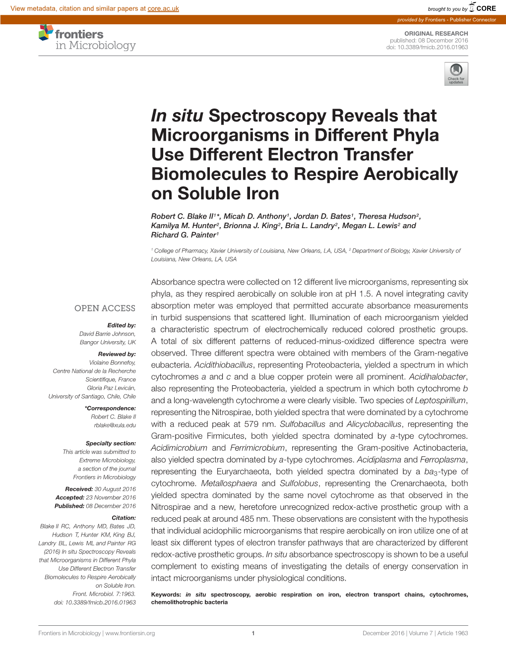 In Situ Spectroscopy Reveals That Microorganisms in Different Phyla Use Different Electron Transfer Biomolecules to Respire Aerobically on Soluble Iron