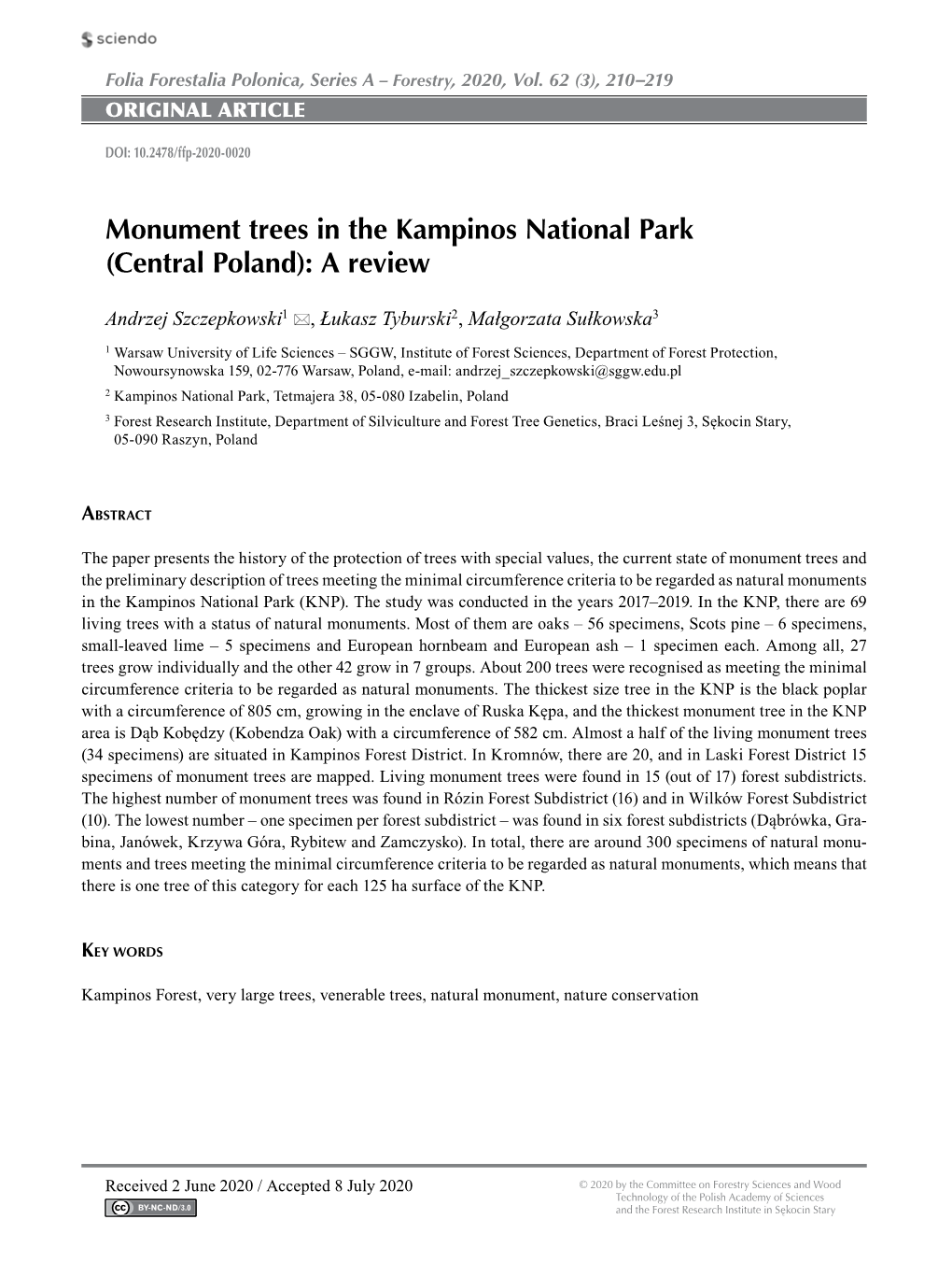 Monument Trees in the Kampinos National Park (Central Poland): a Review