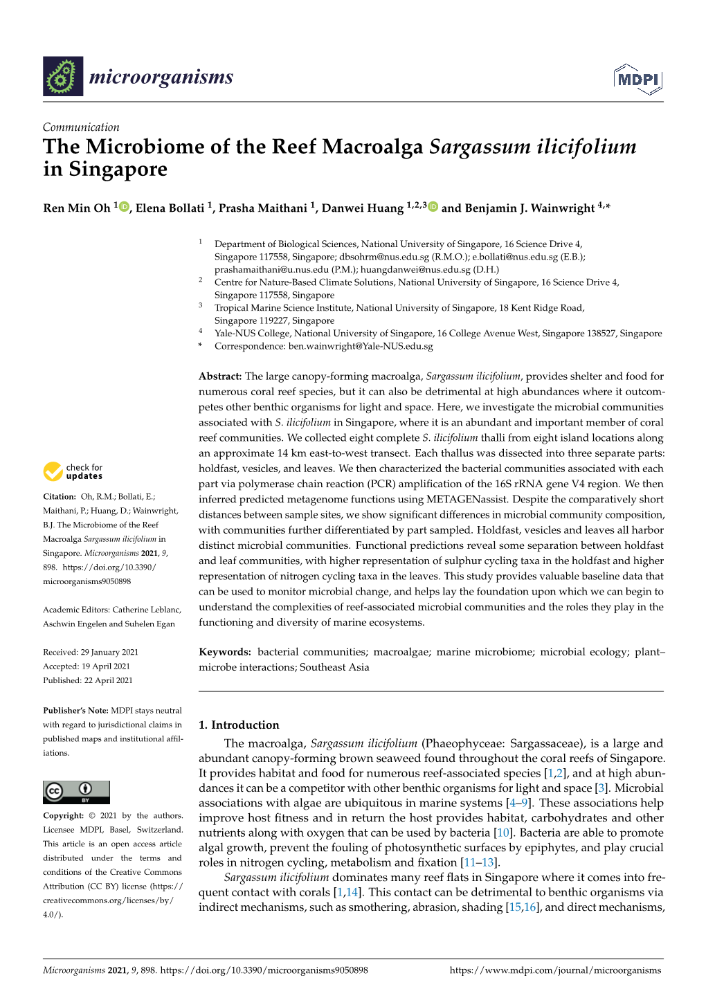 The Microbiome of the Reef Macroalga Sargassum Ilicifolium in Singapore