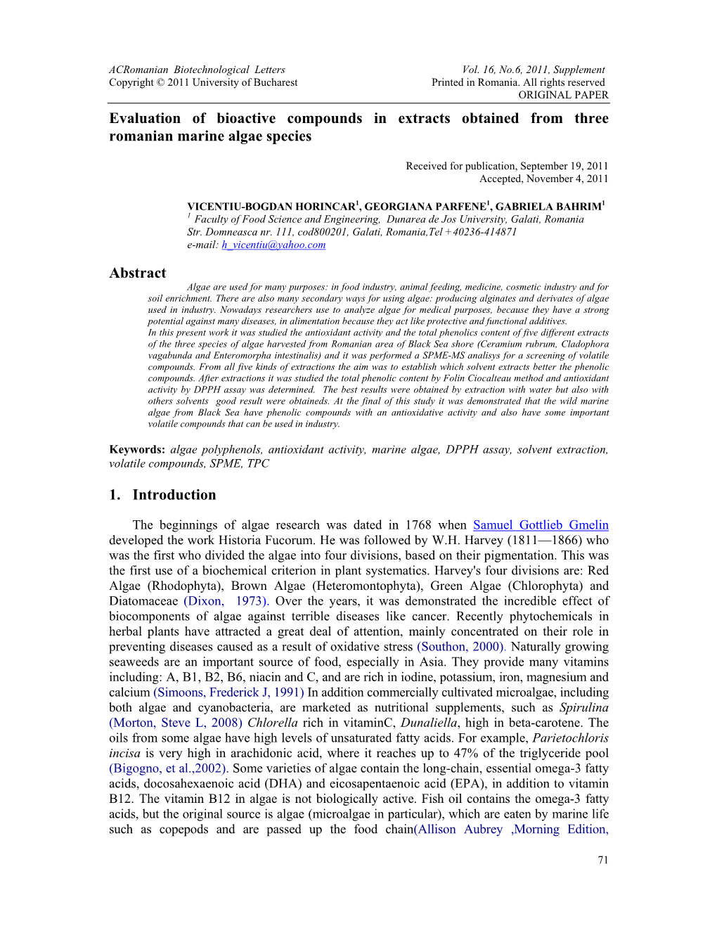 Evaluation of Bioactive Compounds in Extracts Obtained from Three Romanian Marine Algae Species