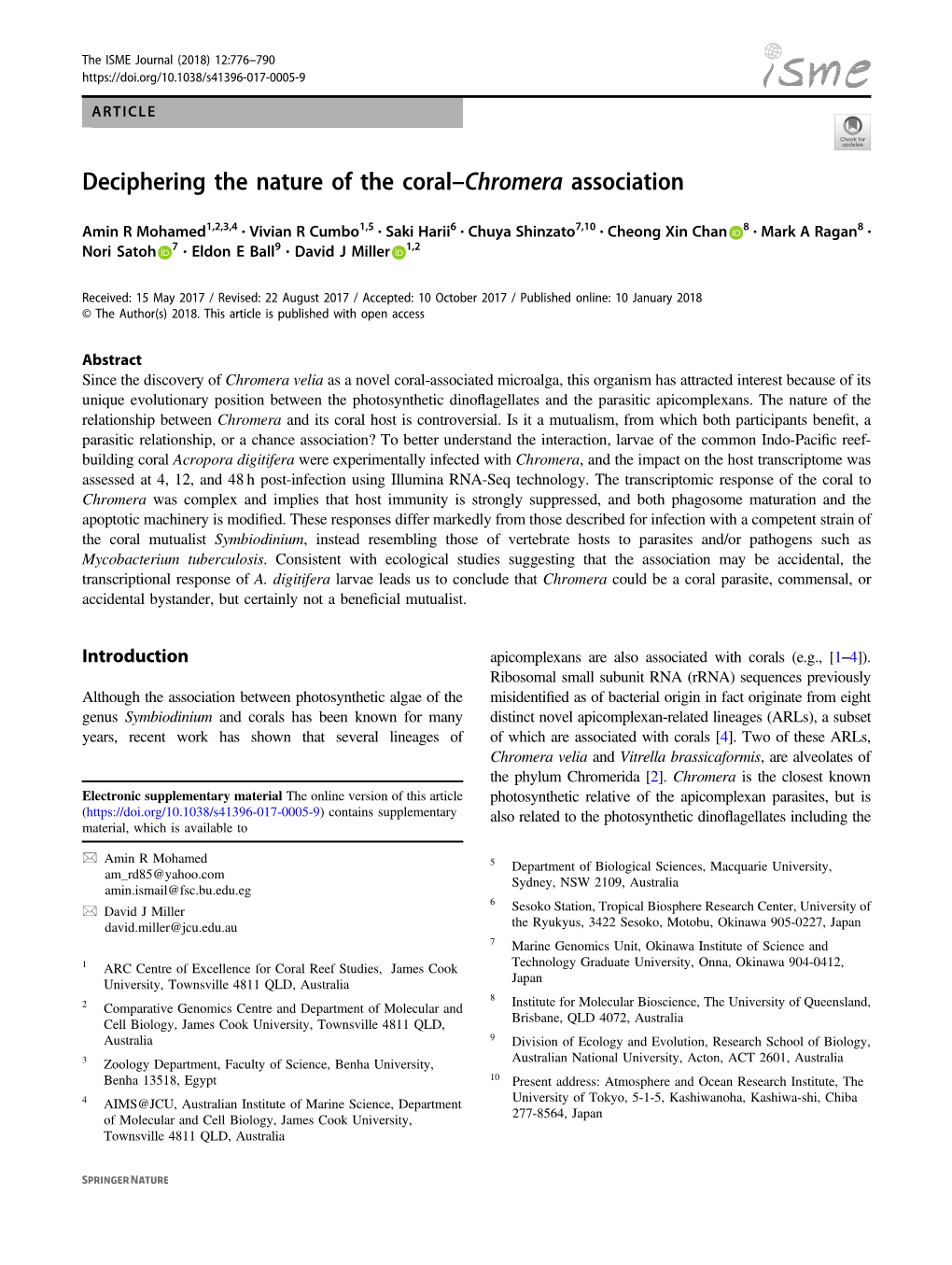 Deciphering the Nature of the Coral–Chromera Association