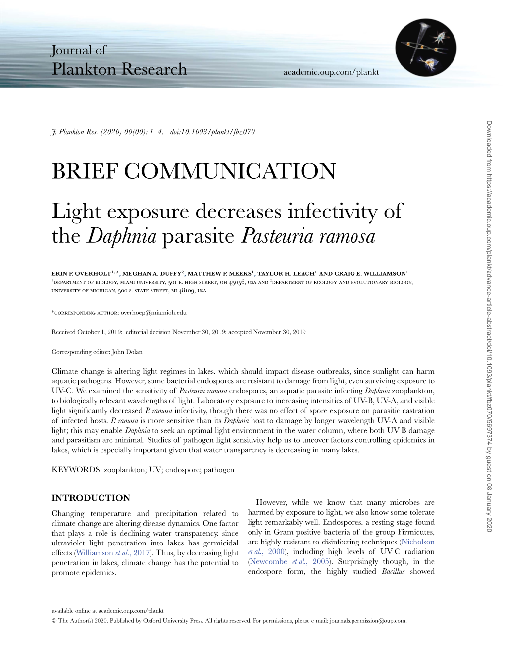 BRIEF COMMUNICATION Light Exposure Decreases Infectivity of the Daphnia Parasite Pasteuria Ramosa